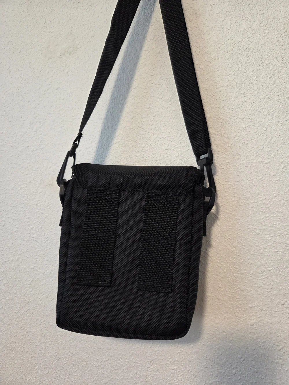 NWOT--Vortex Binocular Carrying Case